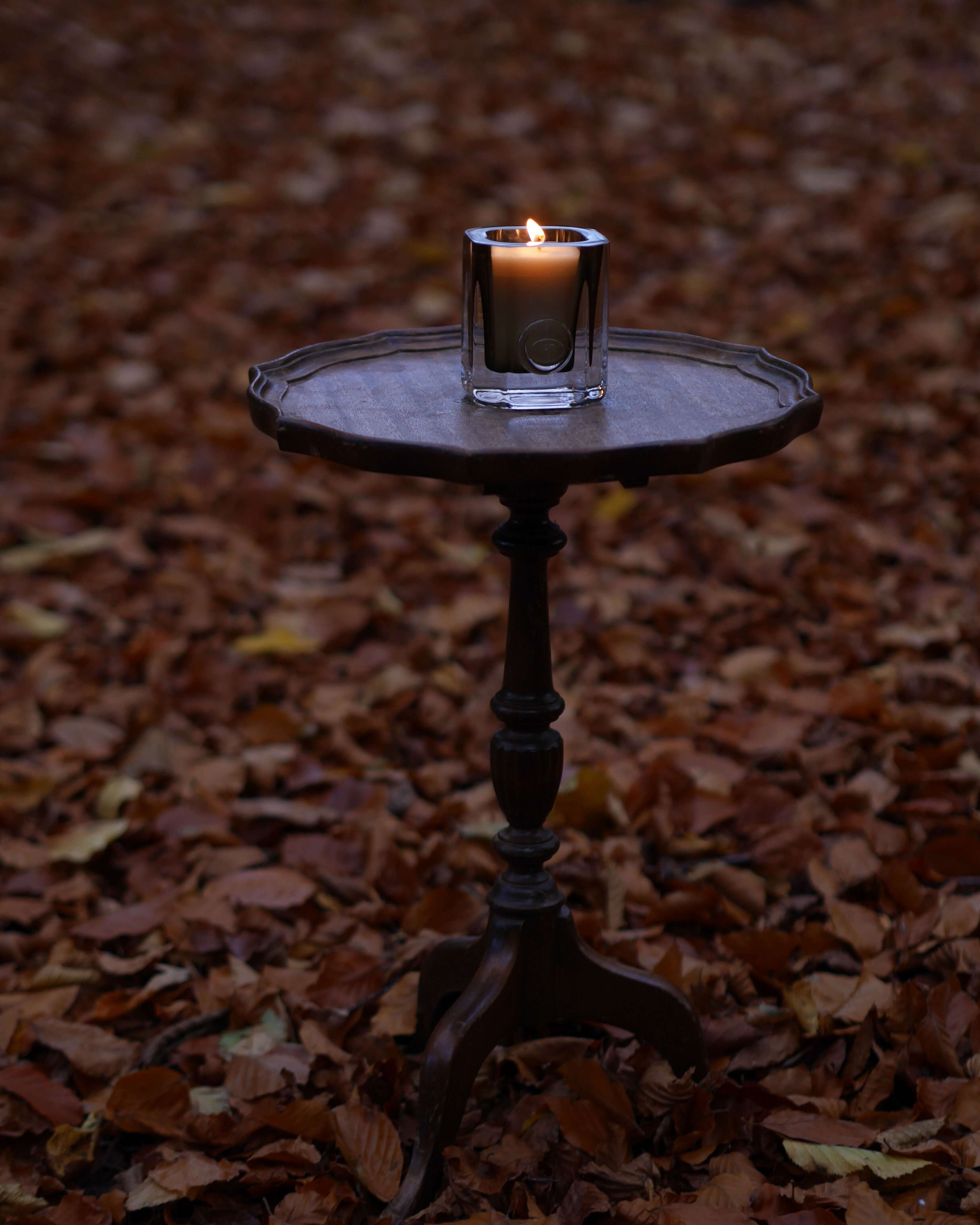 Decorative scented candle and glass vessel 